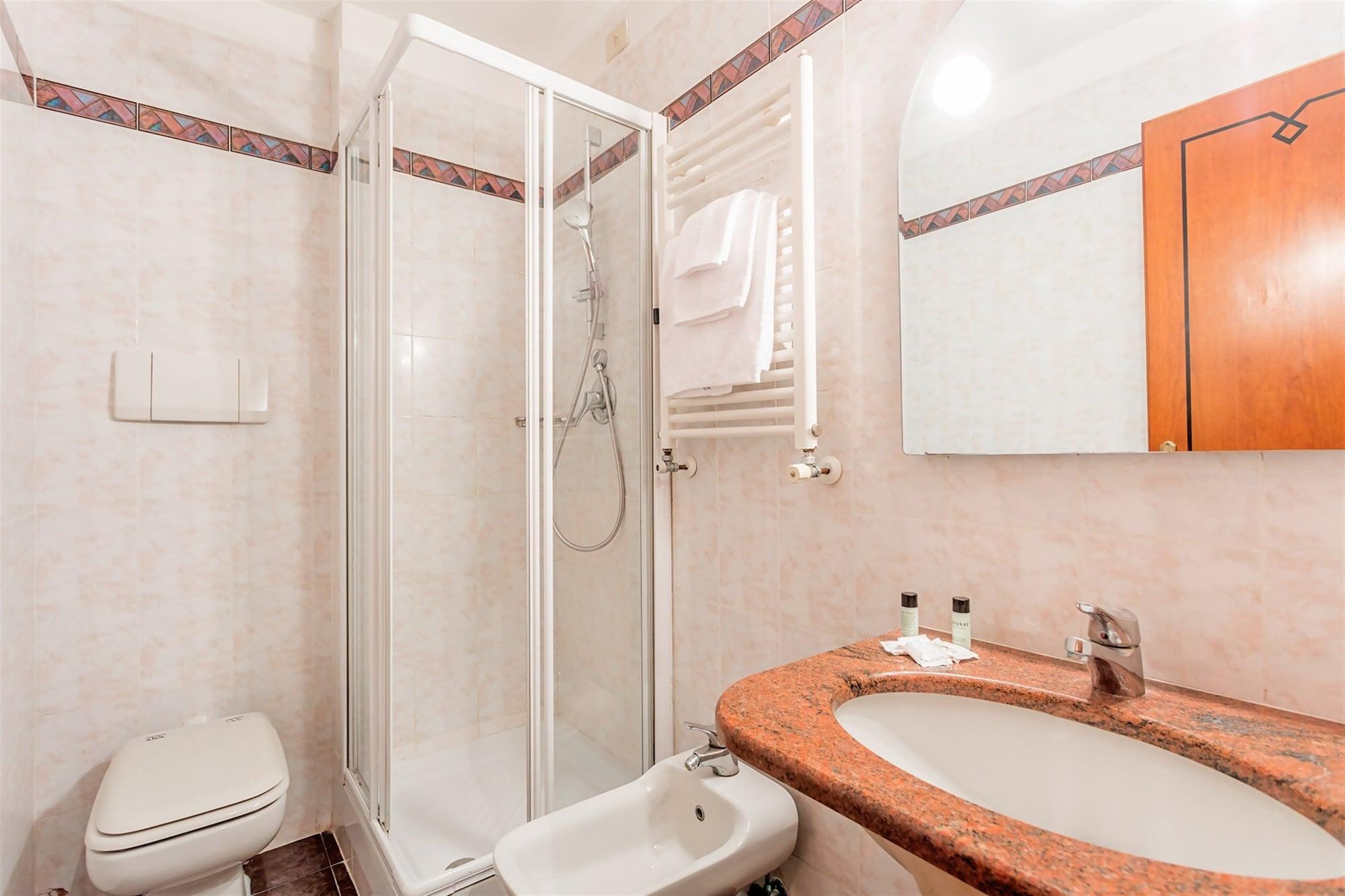 Raeli Hotel Luce Ρώμη Εξωτερικό φωτογραφία