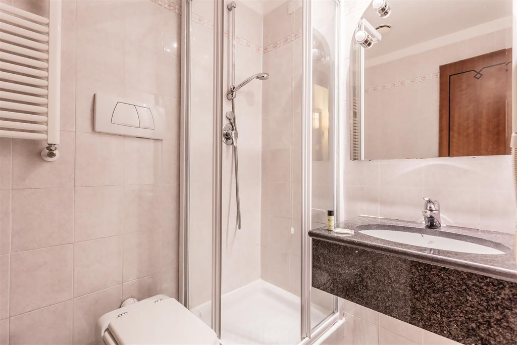 Raeli Hotel Luce Ρώμη Εξωτερικό φωτογραφία