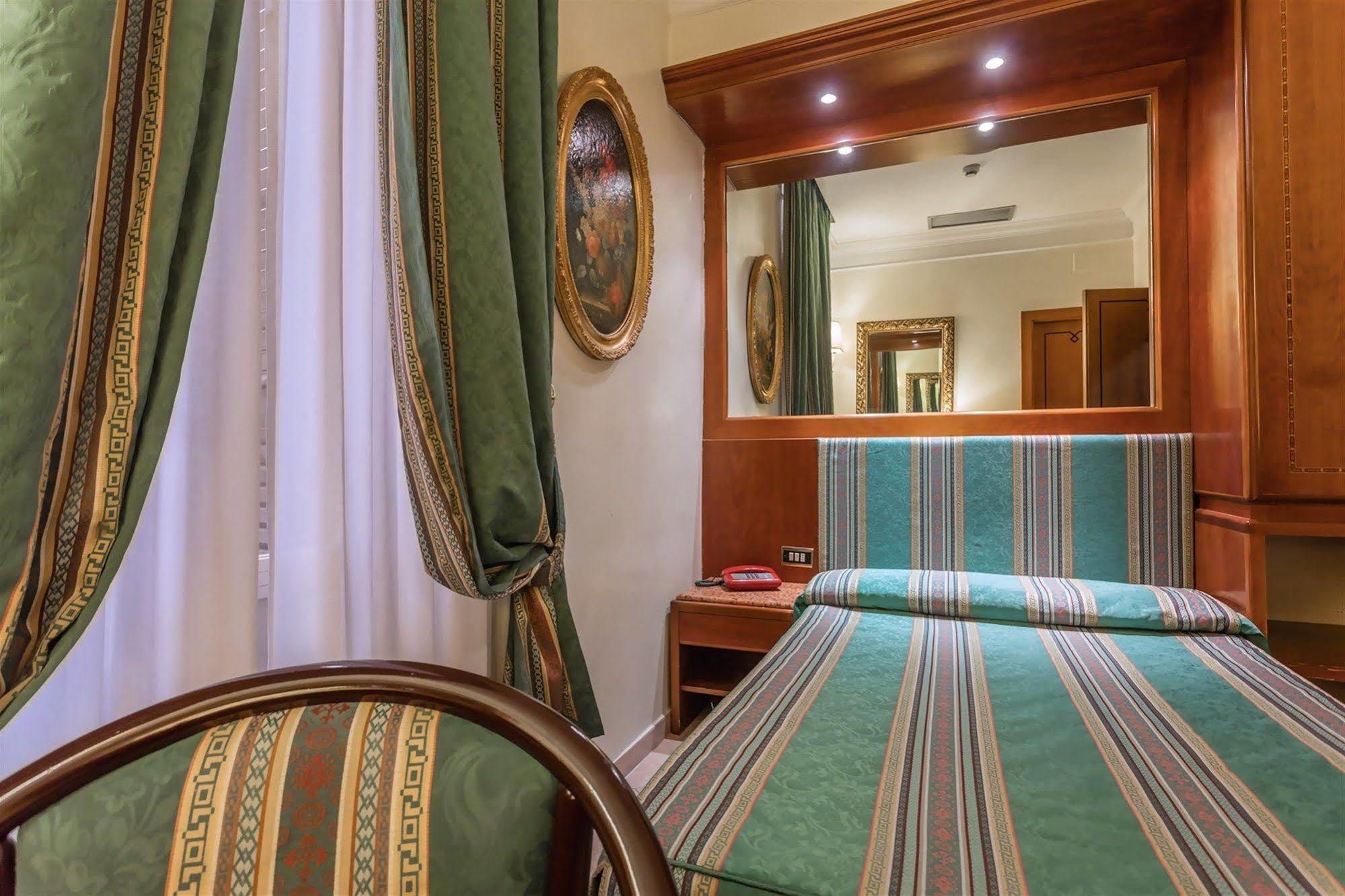 Raeli Hotel Luce Ρώμη Εξωτερικό φωτογραφία