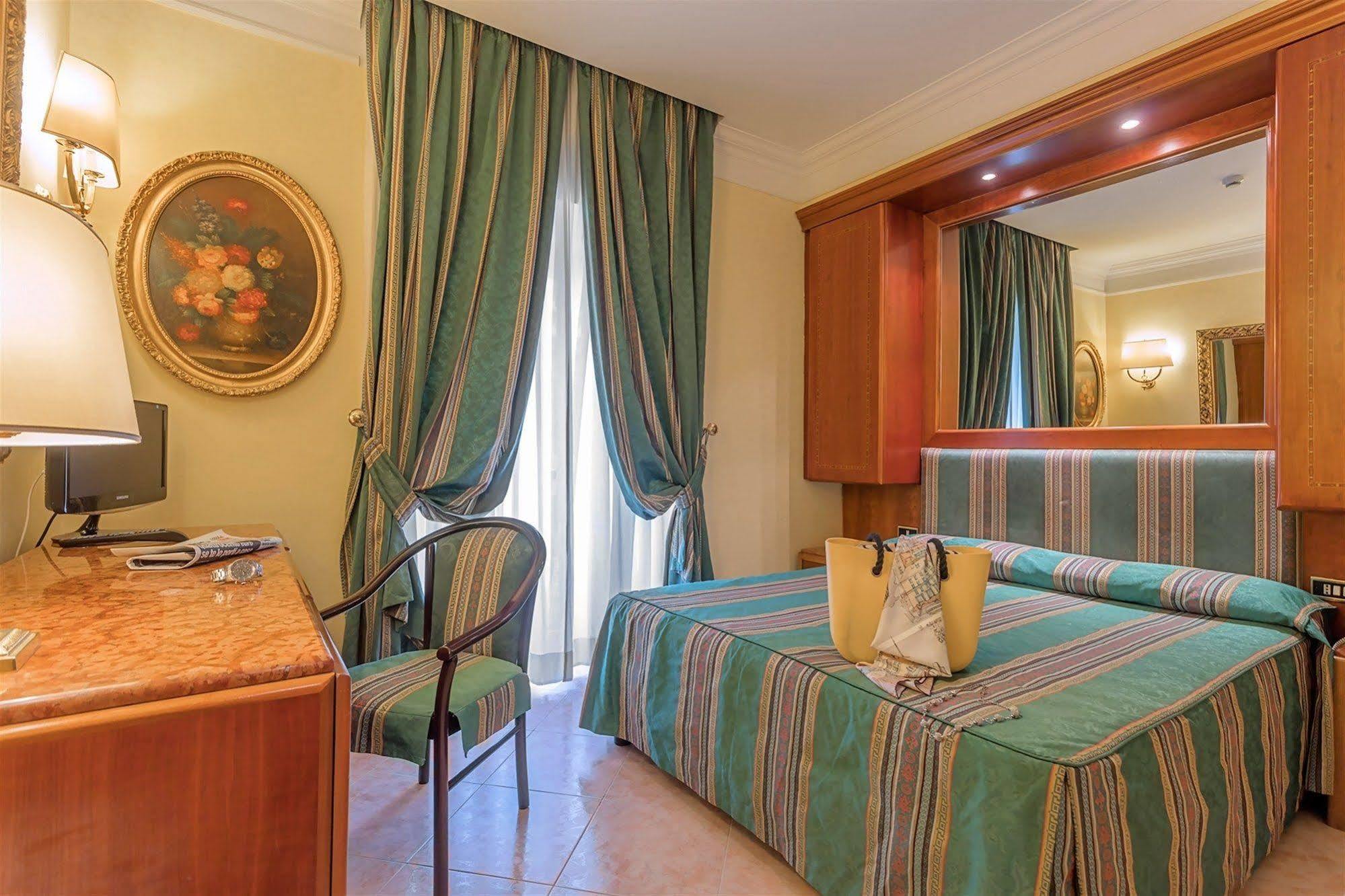 Raeli Hotel Luce Ρώμη Εξωτερικό φωτογραφία